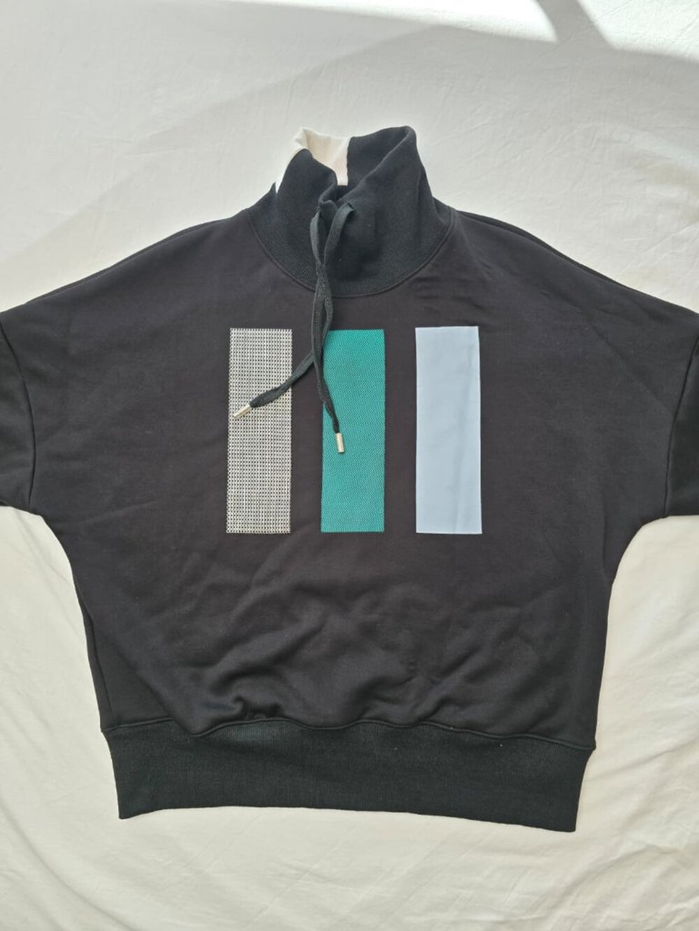 Adidas Cropped High-Neck Sweatshirt – Size L